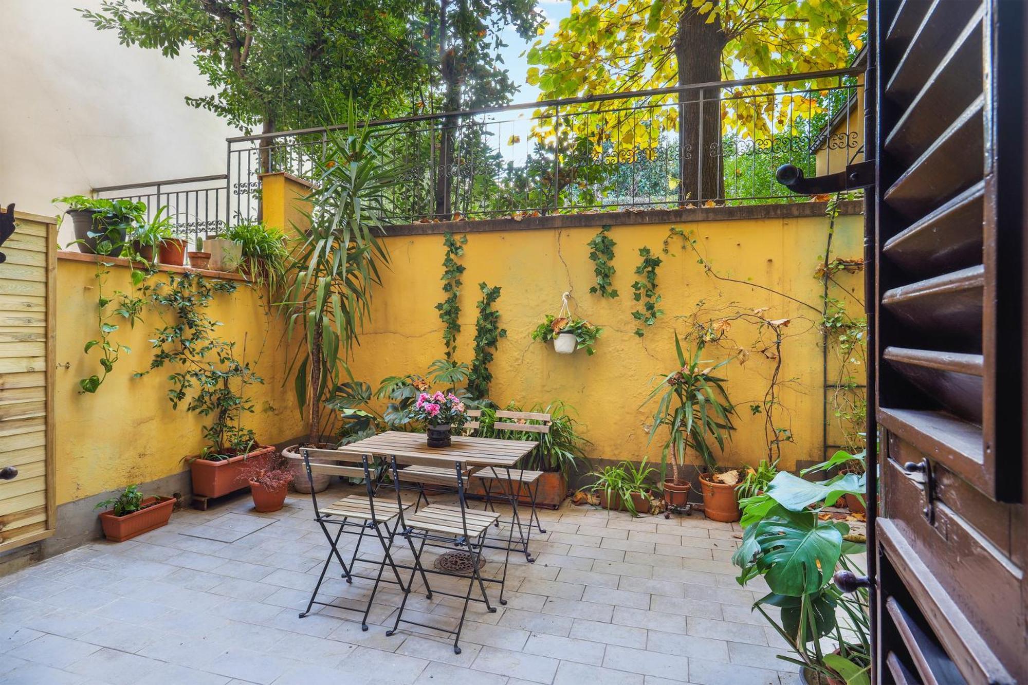 One-Bedroom Apartment With Patio Firenze Eksteriør billede