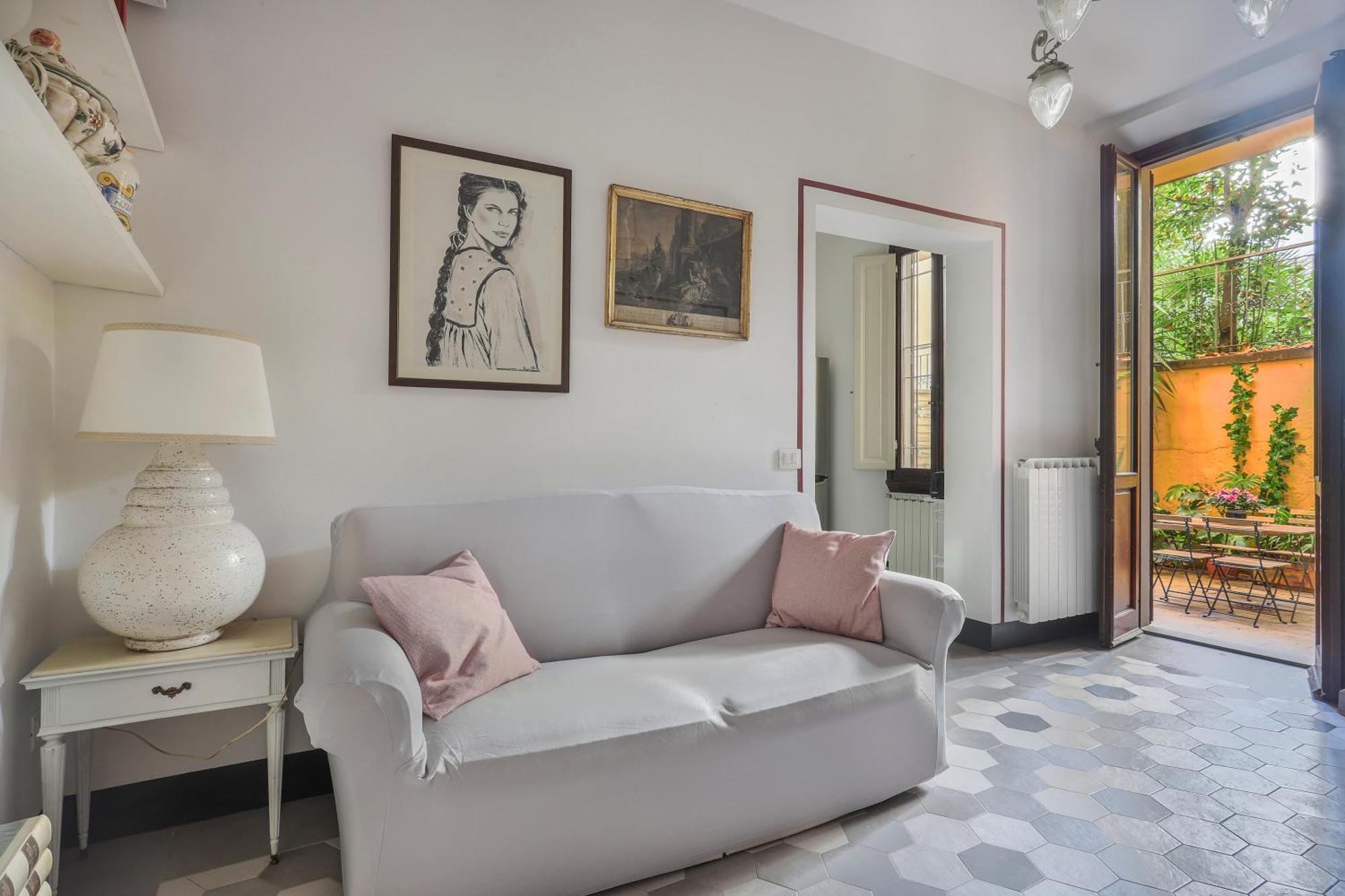 One-Bedroom Apartment With Patio Firenze Eksteriør billede